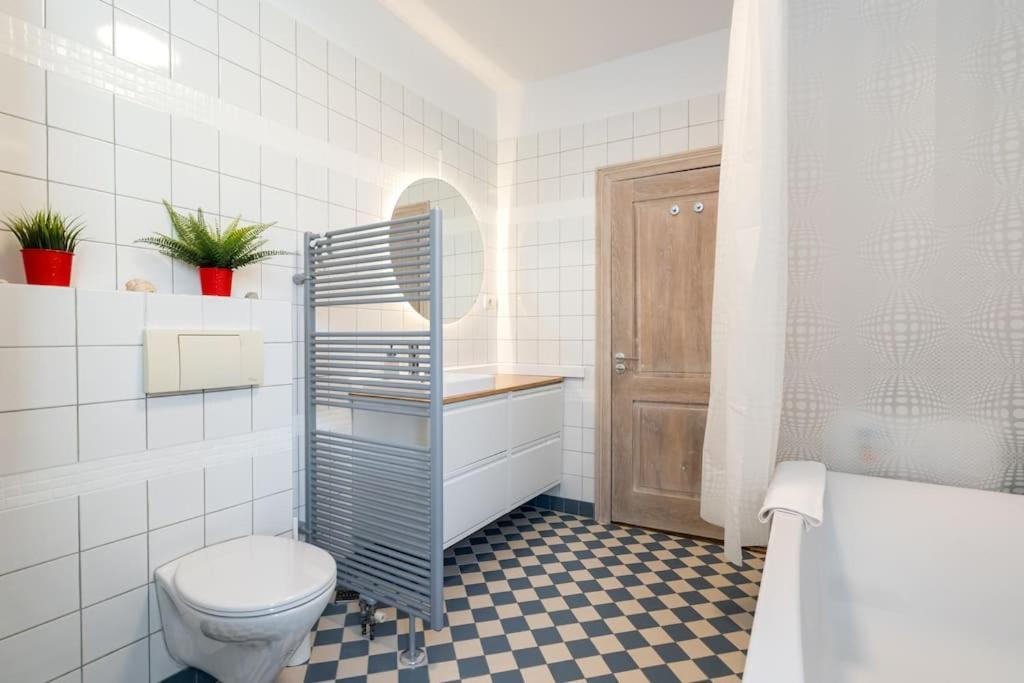 Apartment Stunning 2br - Ateneu - Center