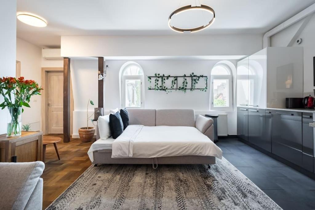 Stunning 2br - Ateneu - Center Bucharest