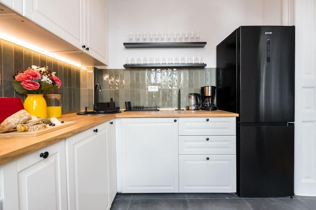 Stylish 5br - Ateneu - Amazing Location