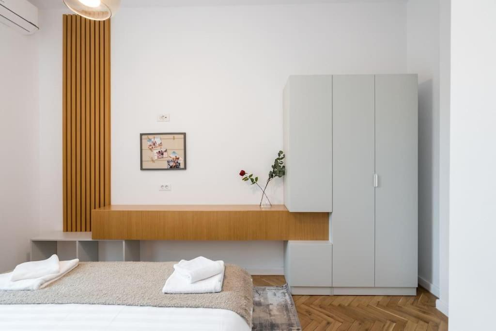 Stylish 5br - Ateneu - Amazing Location