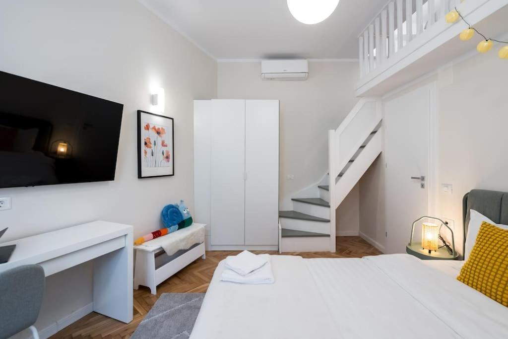 Apartment Stylish 5br - Ateneu - Amazing Location
