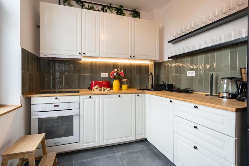 Apartment Stylish 5br - Ateneu - Amazing Location *
