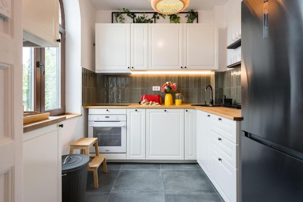 Apartment Stylish 5br - Ateneu - Amazing Location