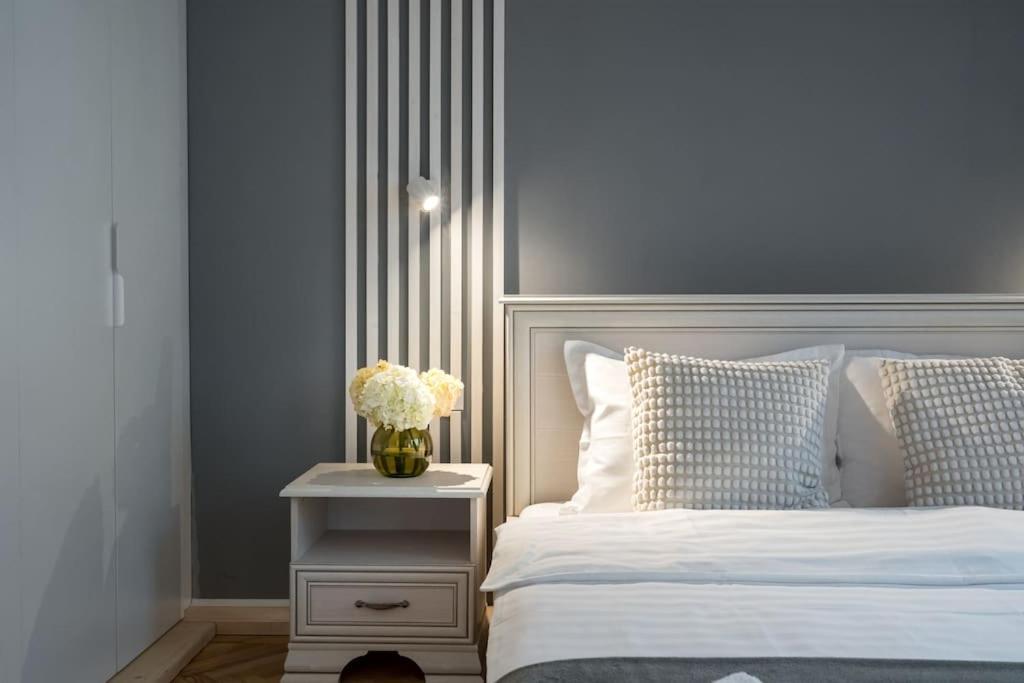 Stylish 5br - Ateneu - Amazing Location
