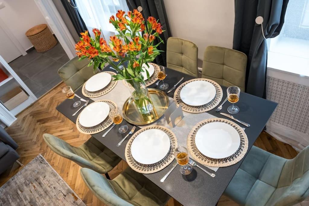 Apartment Stylish 5br - Ateneu - Amazing Location *