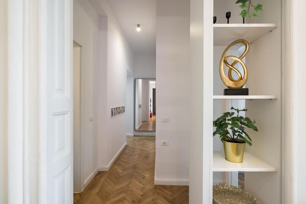 Apartment Stylish 5br - Ateneu - Amazing Location
