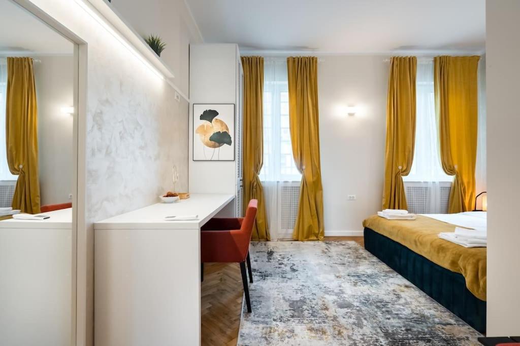 Stylish 5br - Ateneu - Amazing Location