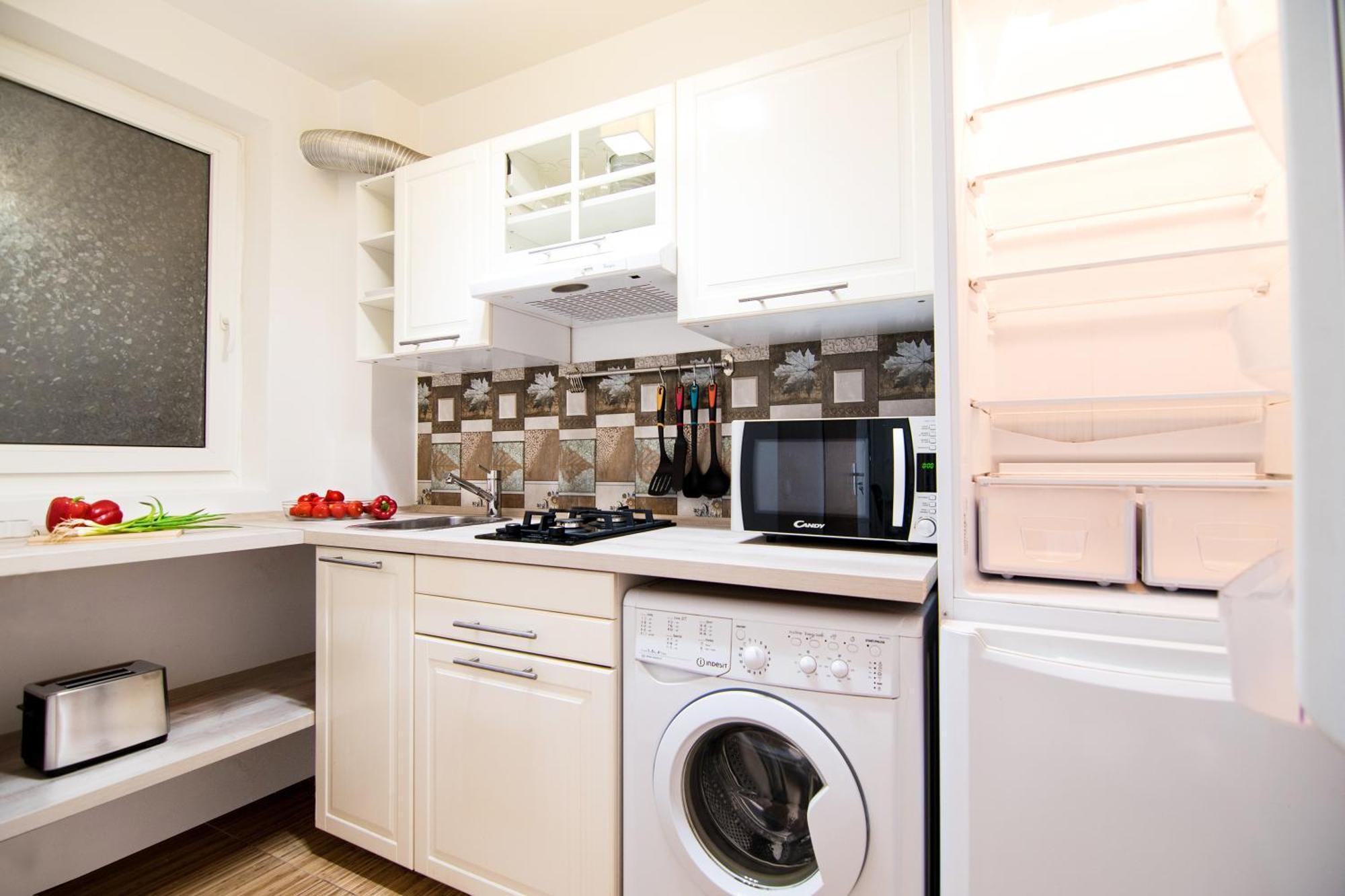 Apartment Center By Alia *