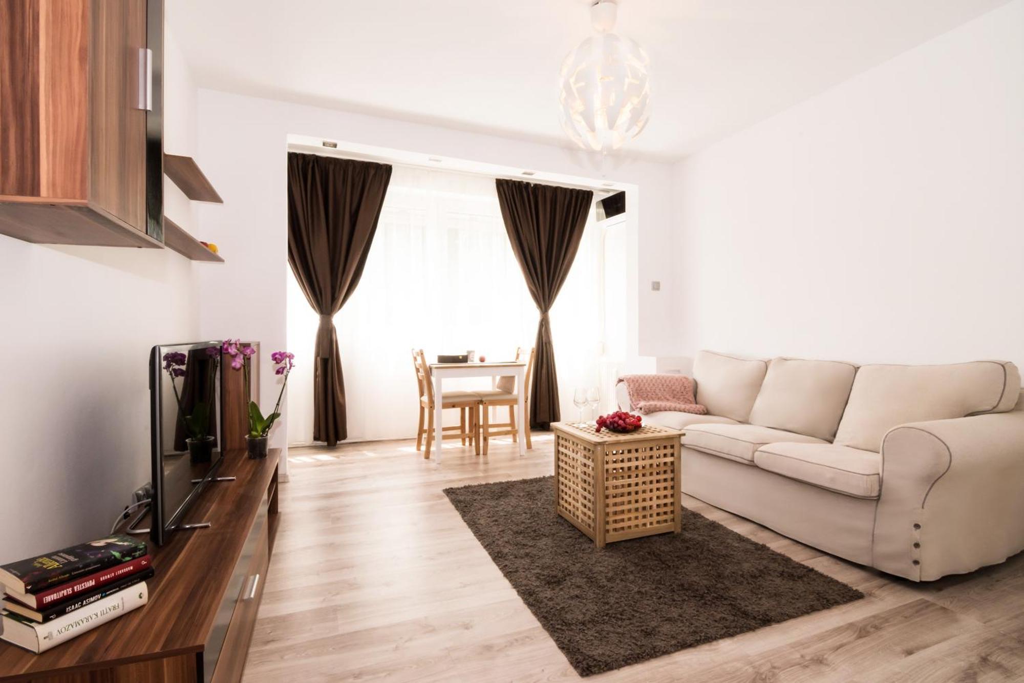 Center By Alia * Bucharest
