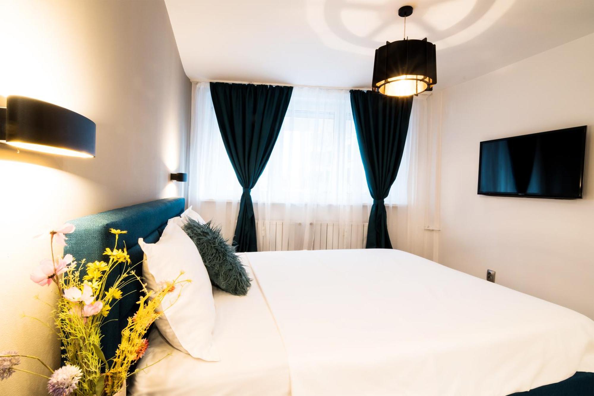 Center By Alia Apartment Bucharest