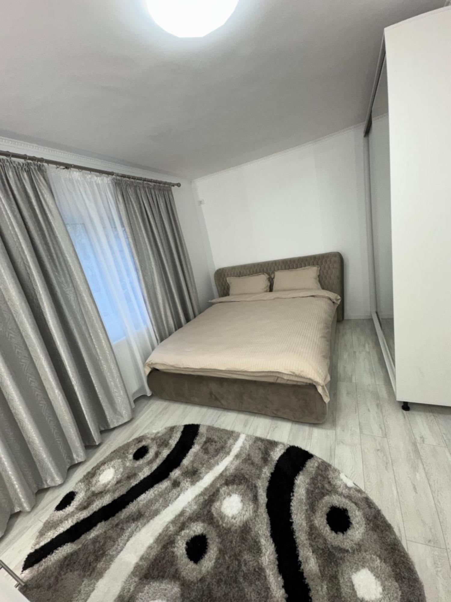 Apartamento Rbg Ii Bucareste