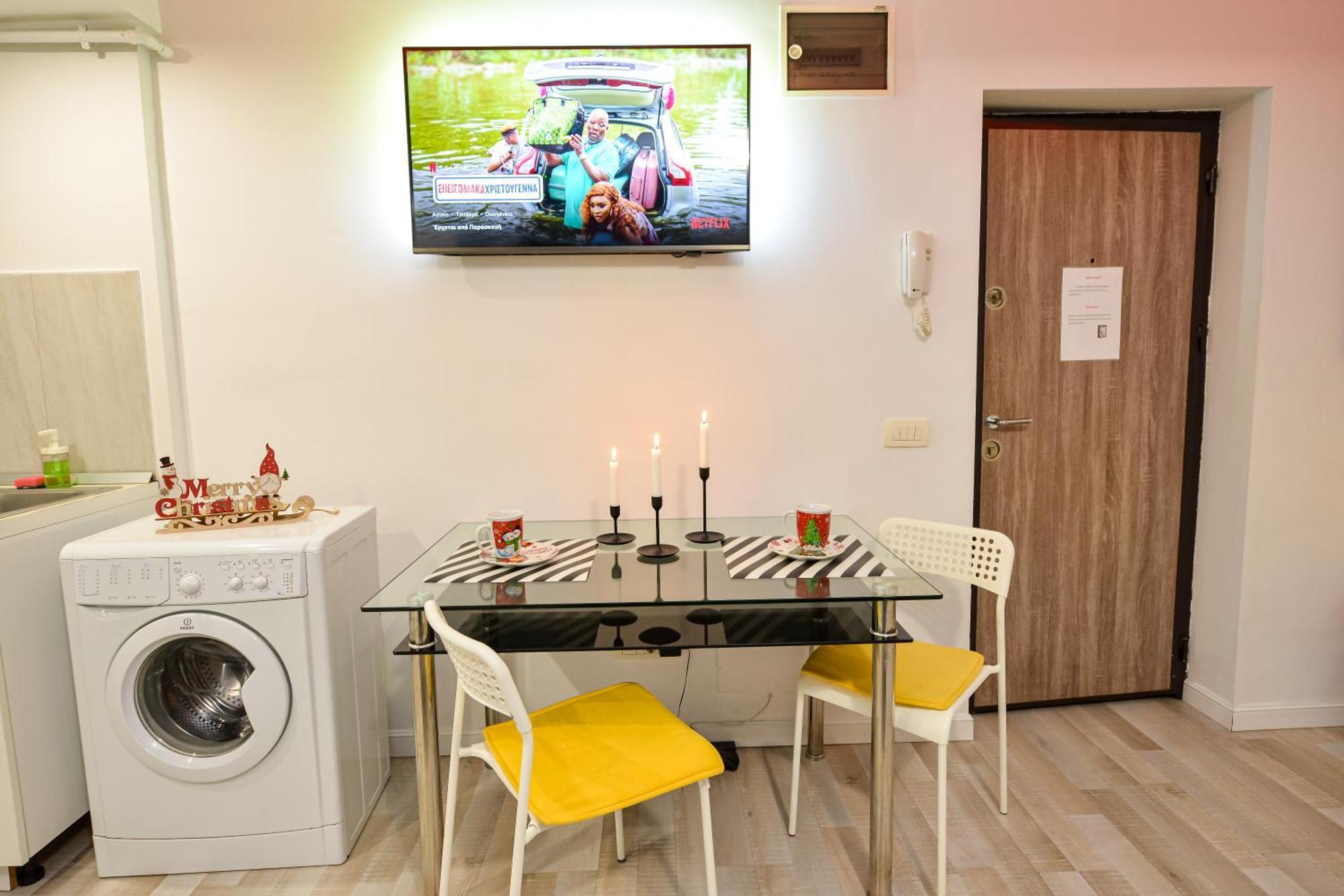 Old Town Apartment *