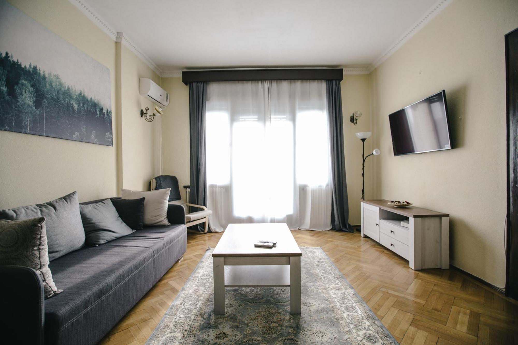 Apartamento Spacious View With Balcony *