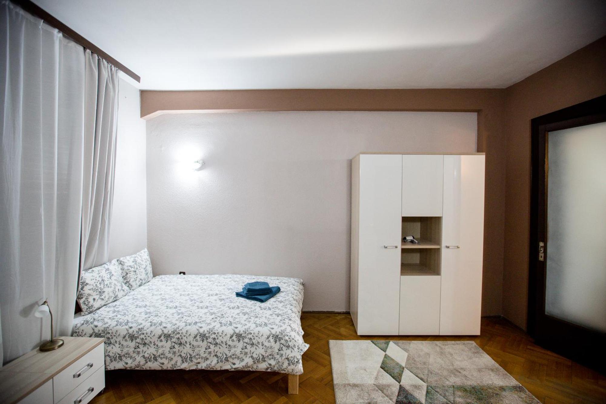 Apartamento Spacious View With Balcony Bucareste