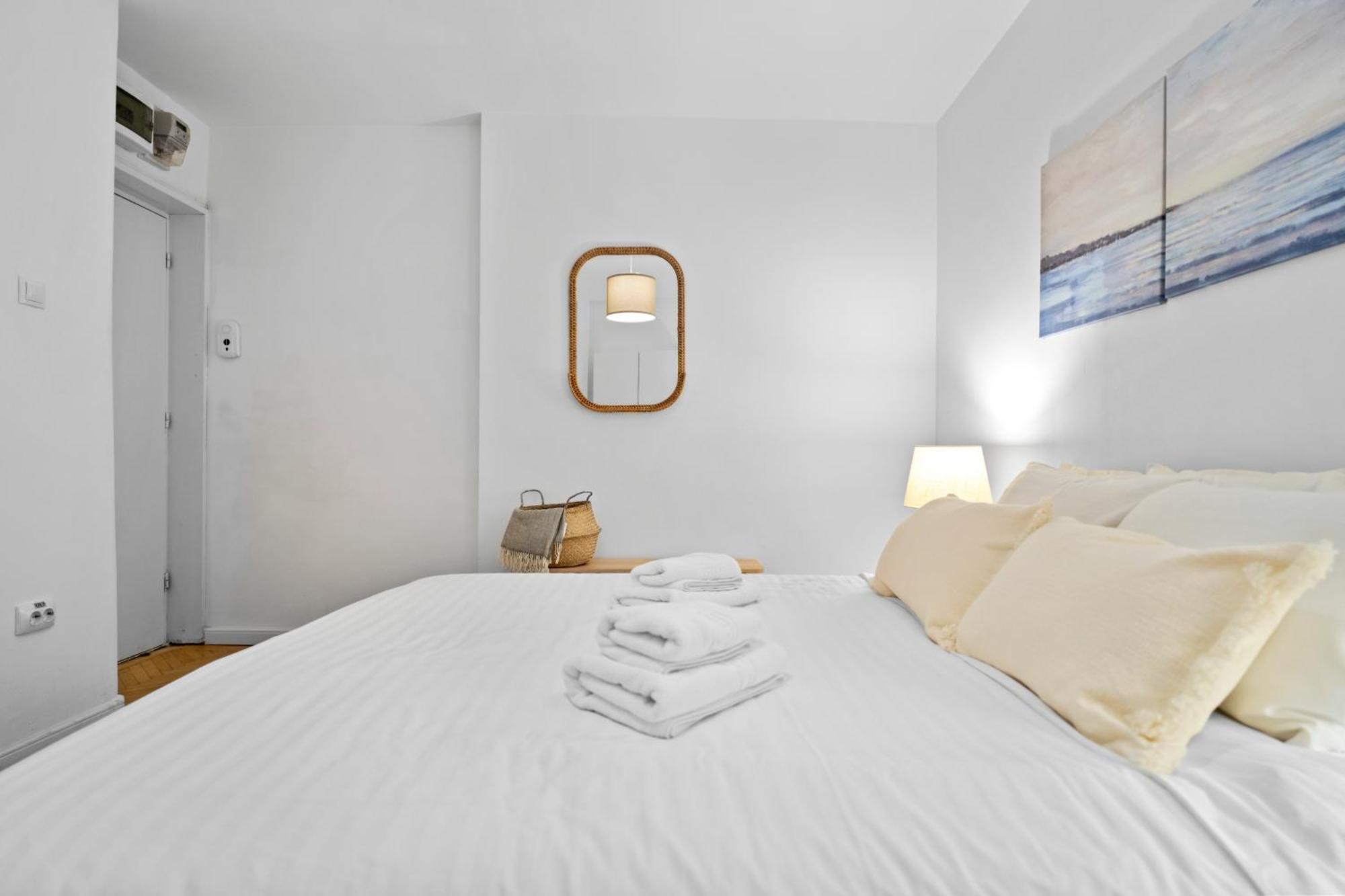 Victory Avenue Gem - Modern & Elegant Apartament