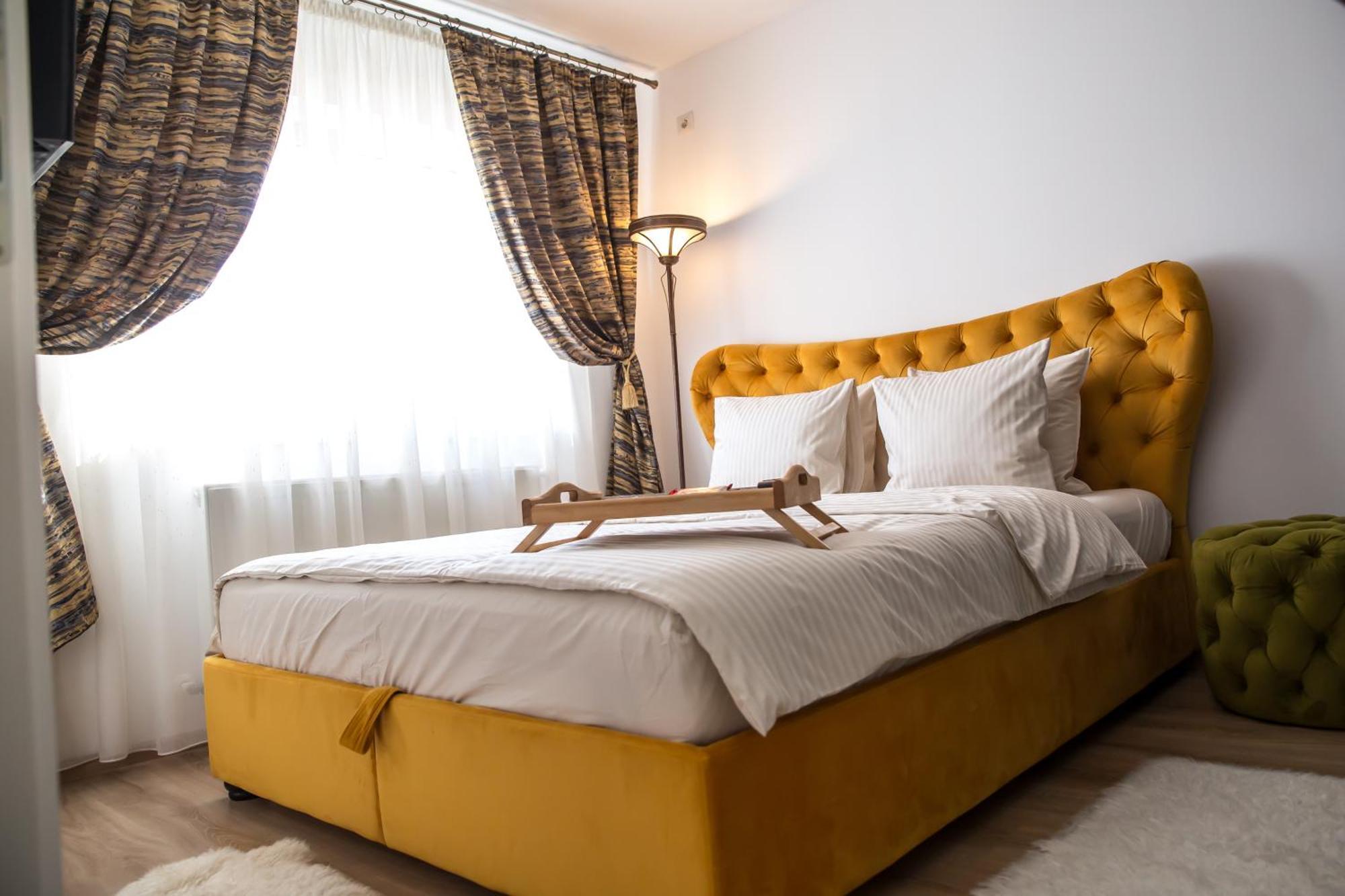 Jsn House - Private Parking & Premium Services Apartamento