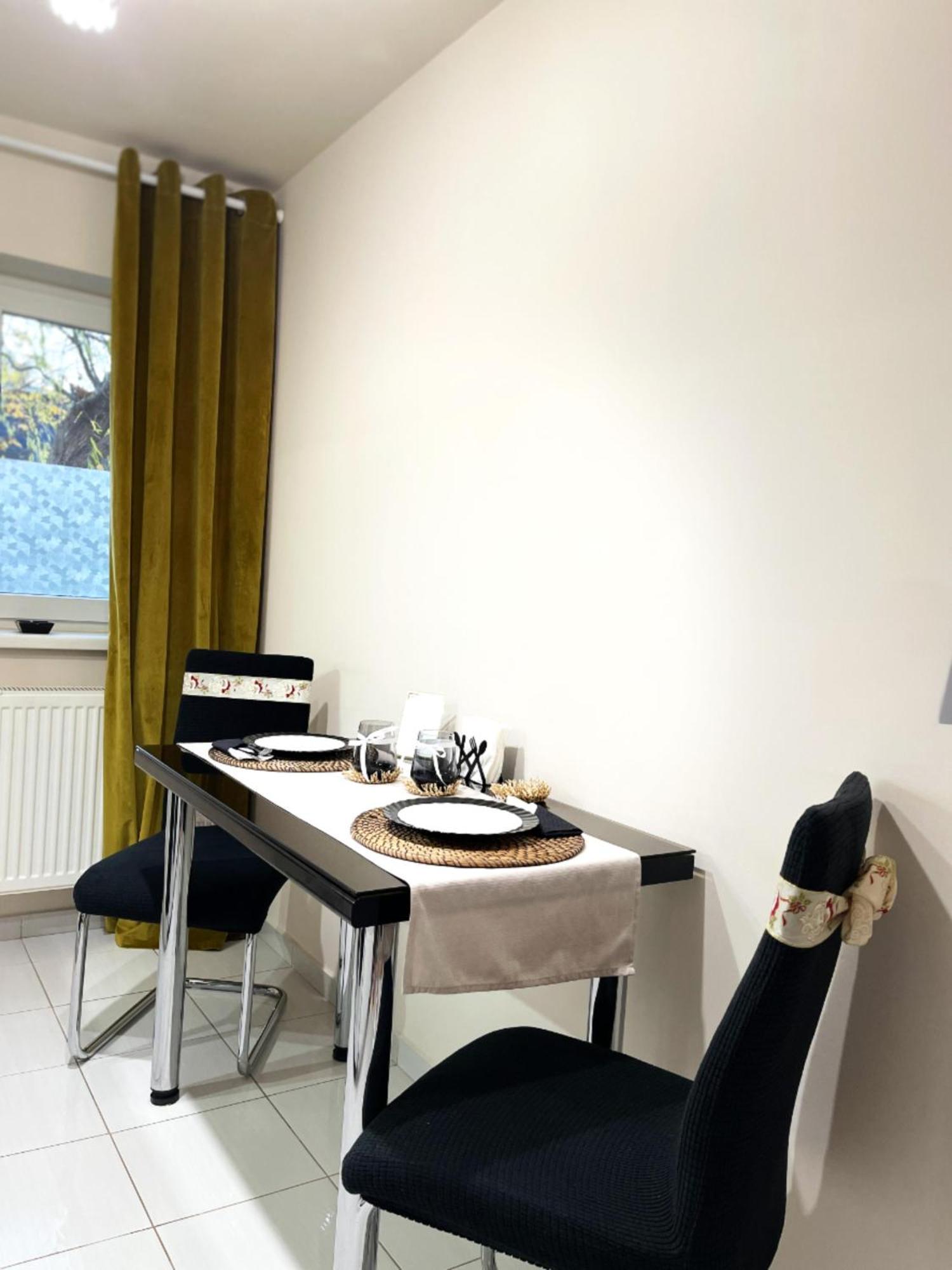 Jsn House - Private Parking & Premium Services Apartamento
