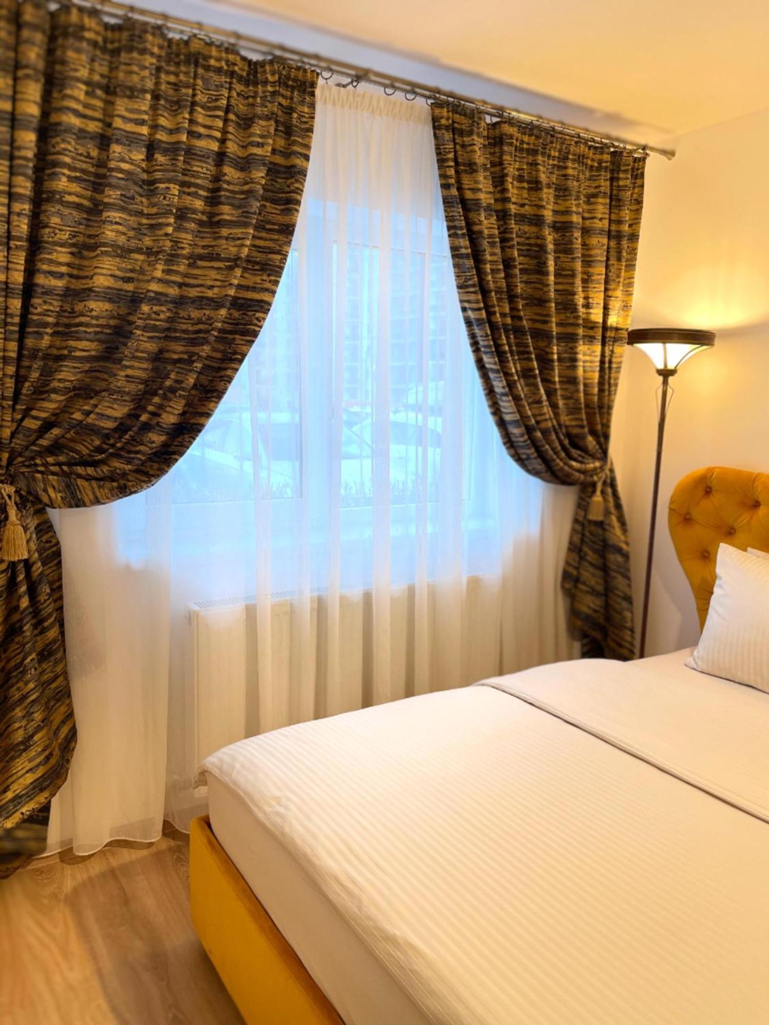 Apartamento Jsn House - Private Parking & Premium Services *