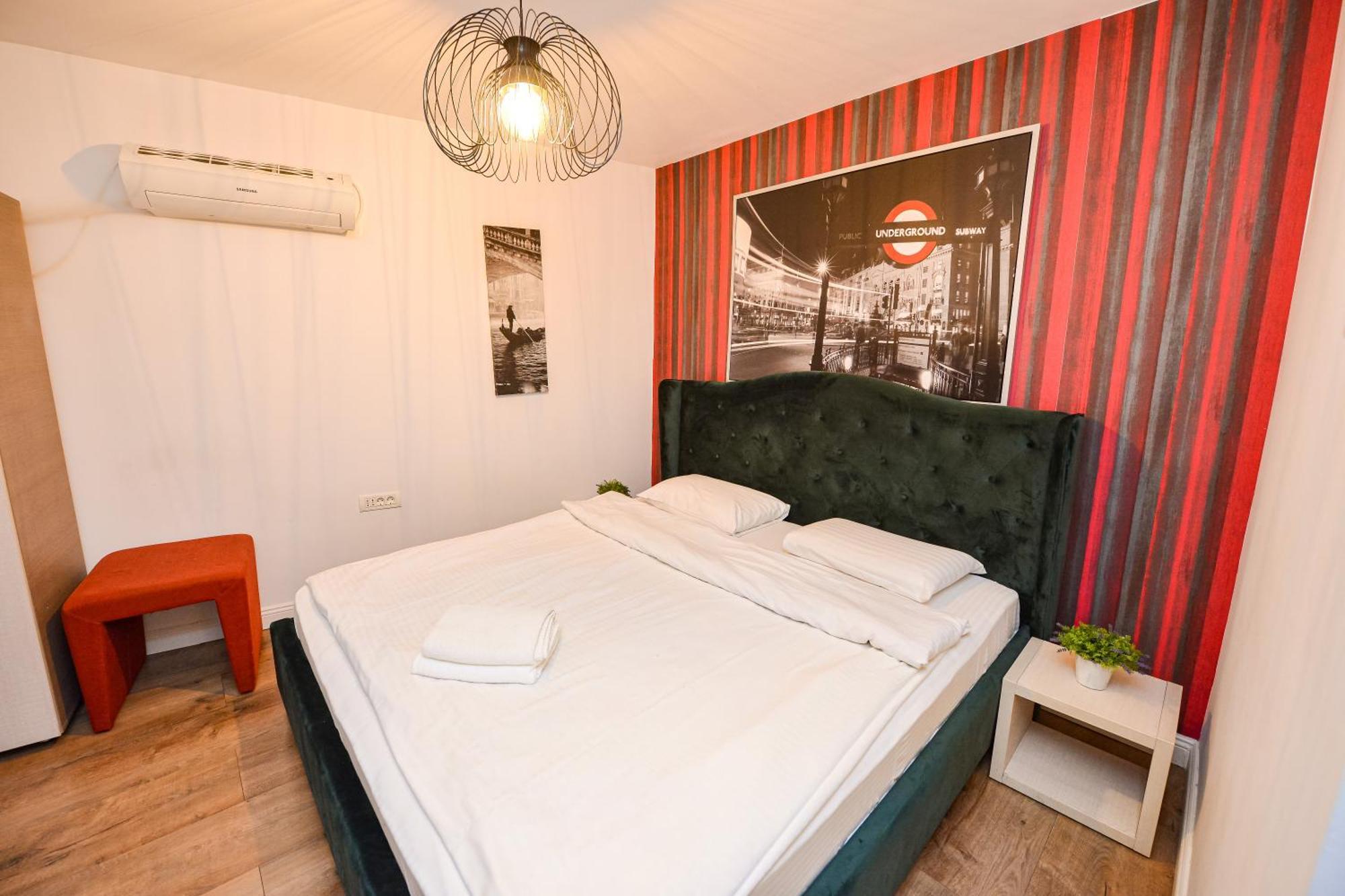 Unirii Square Old Town Apartment Bucharest