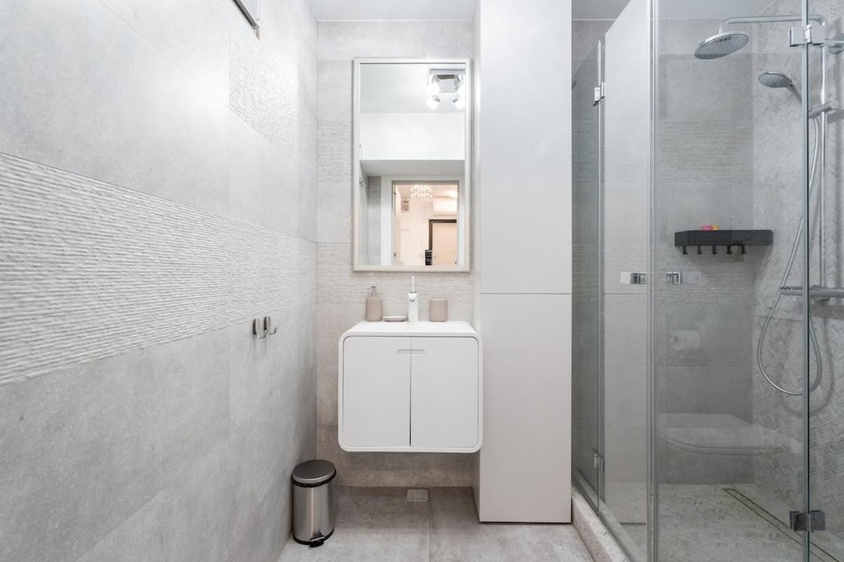 Cosy Center Near Piata Romana Apartment Bucharest