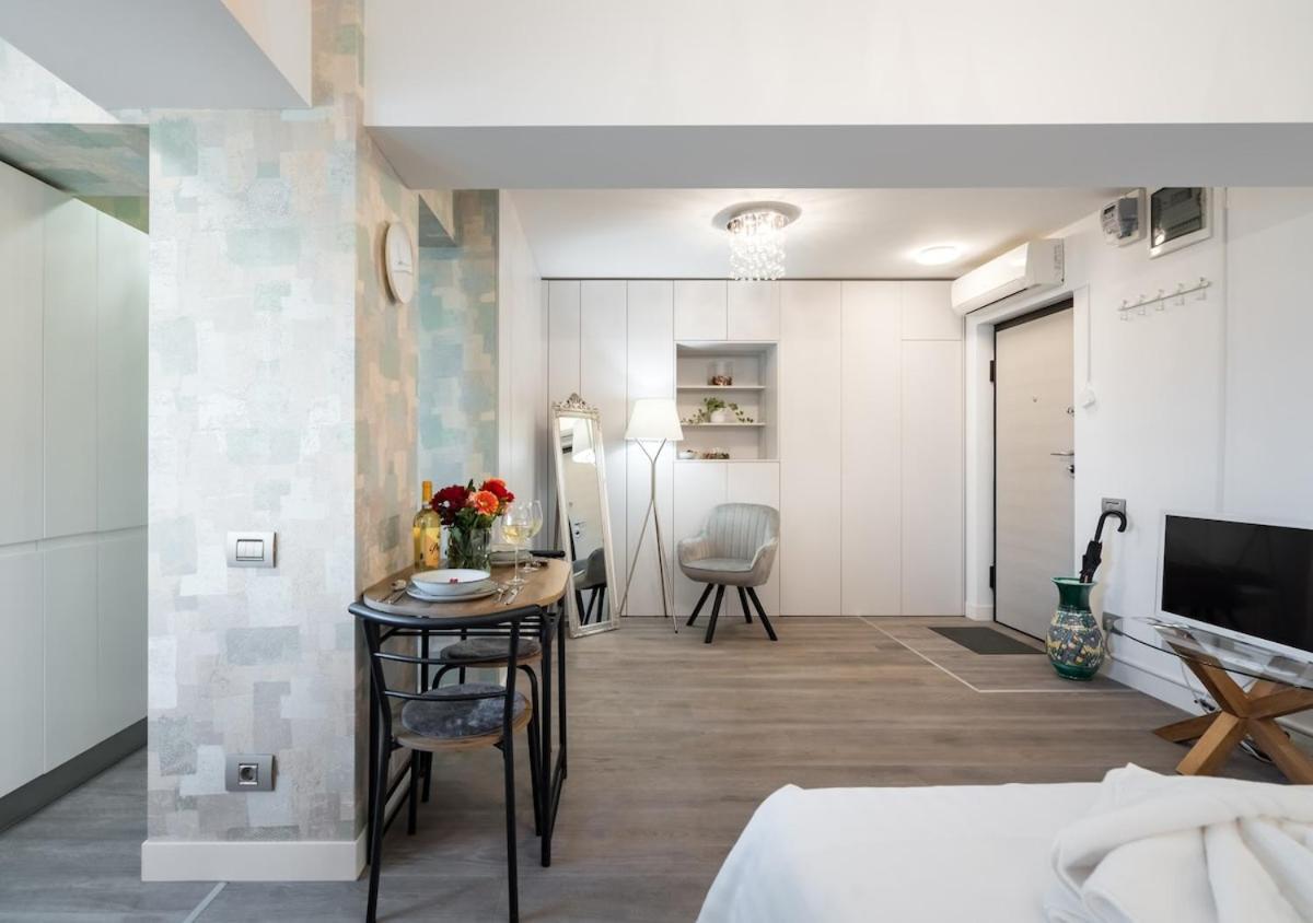 Apartment Cosy Center Near Piata Romana