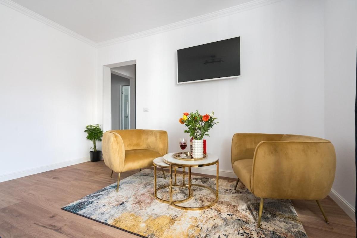 G24 - Luxurious & Cozy Inspired By Freedom Bucharest
