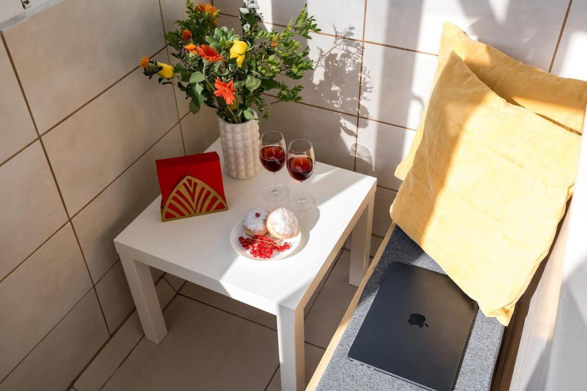 G24 - Luxurious & Cozy Inspired By Freedom Apartment Bucharest