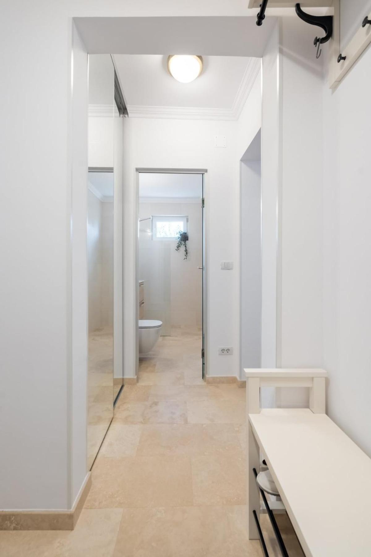 G24 - Luxurious & Cozy Inspired By Freedom Apartment