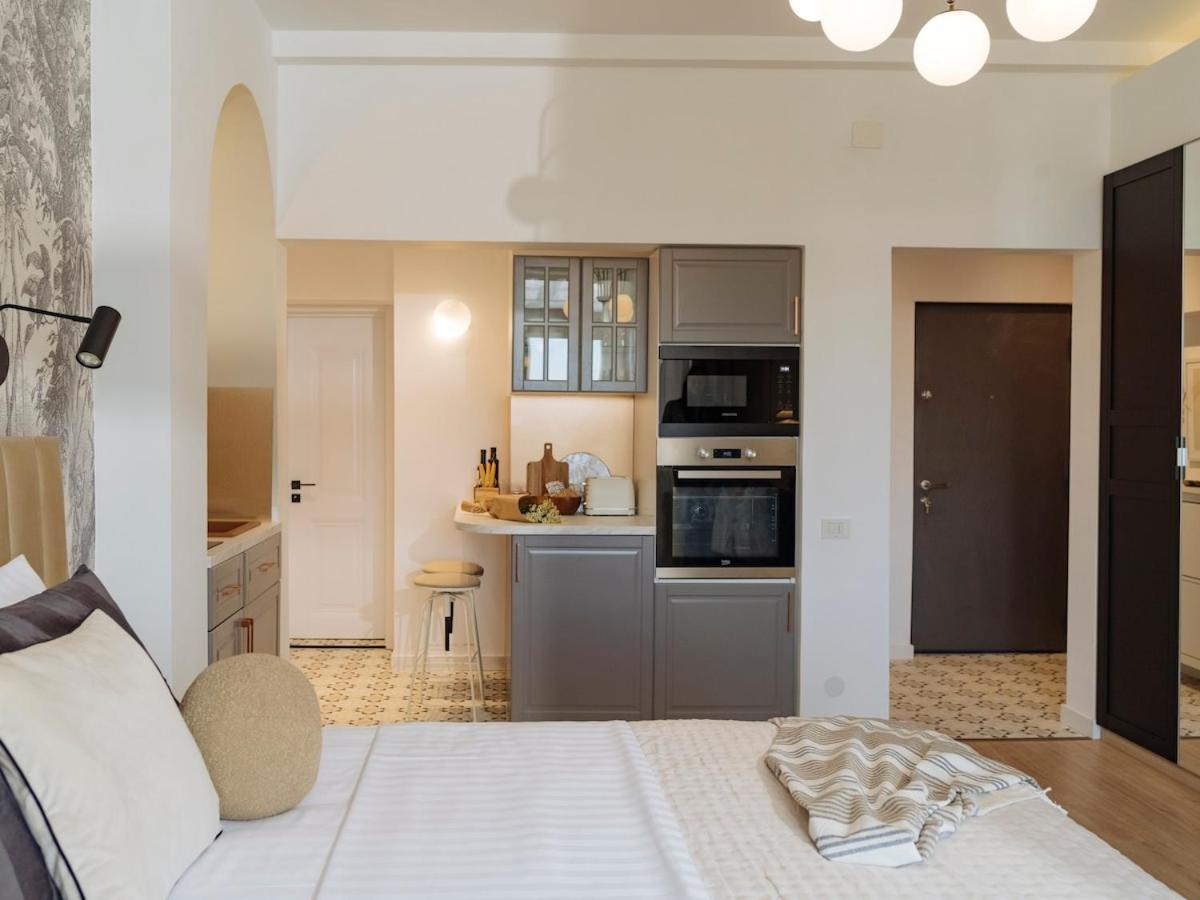 Closer To The Sun - Warm Apartment