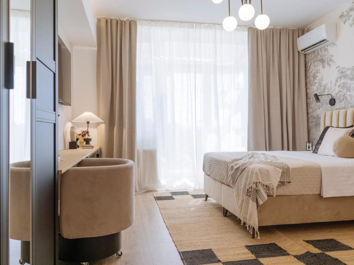 Closer To The Sun - Warm Apartment