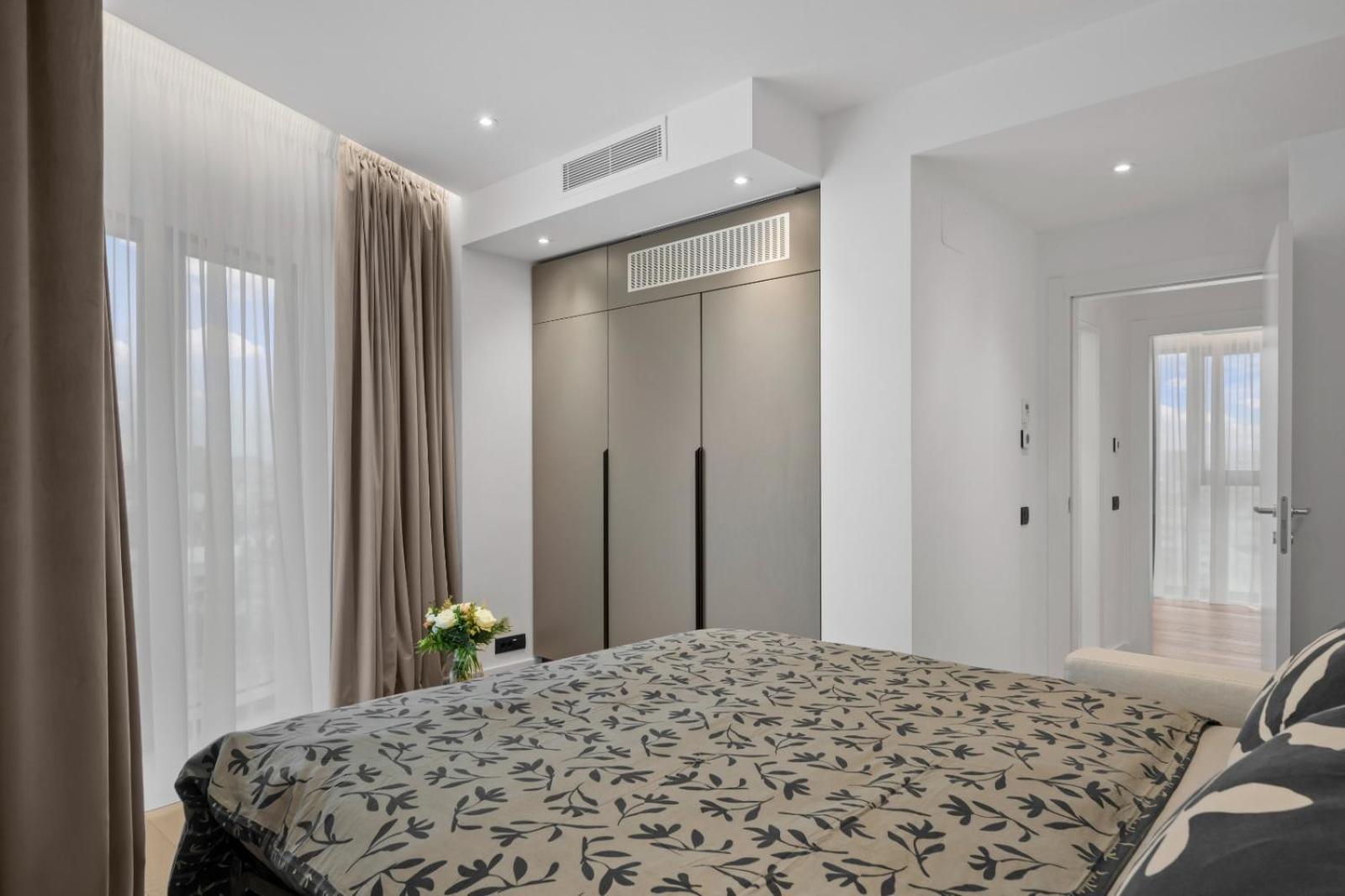 Apartment One H Luxury *