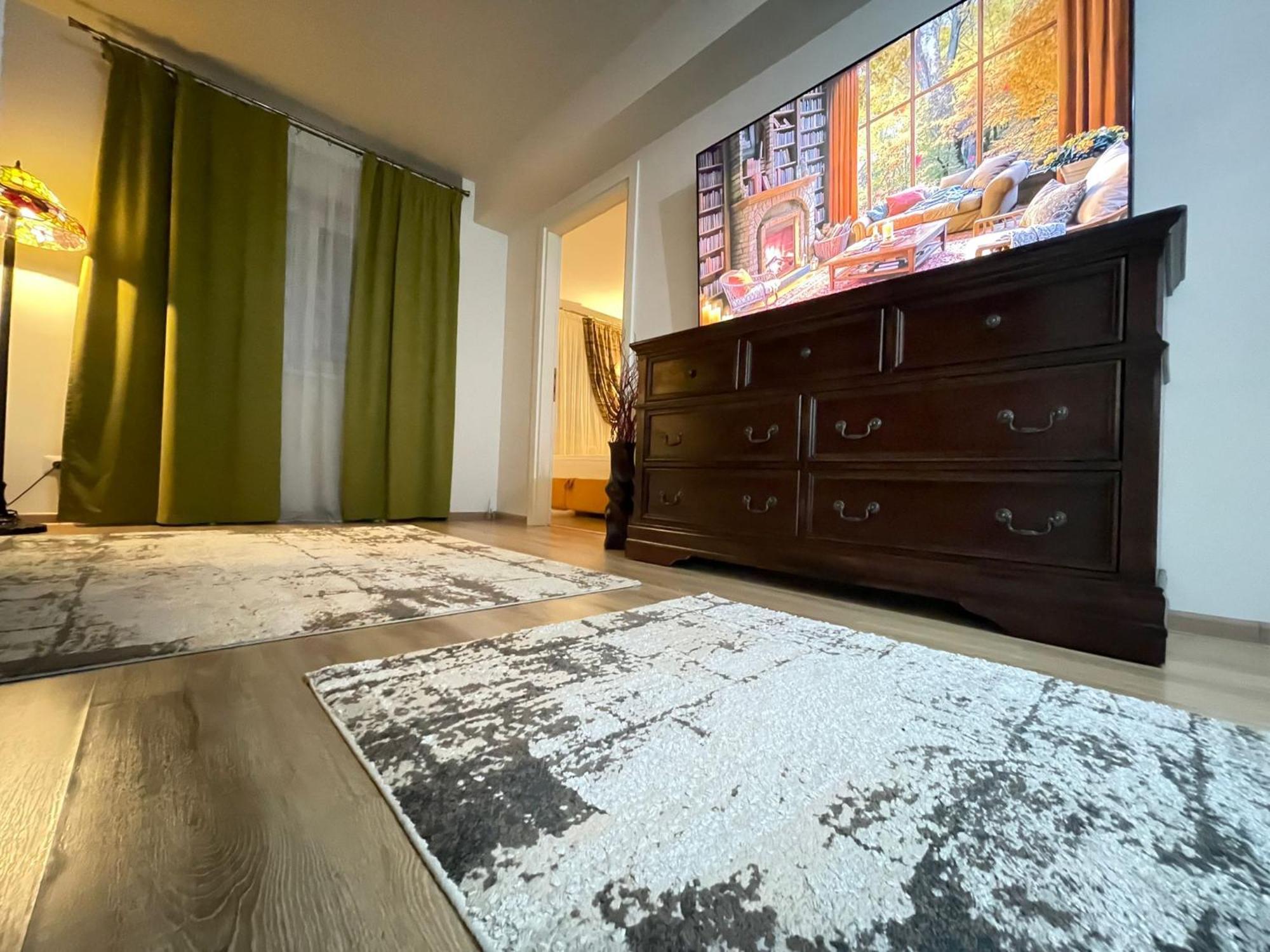 Apartamento Jsn House - Private Parking & Premium Services Bucareste