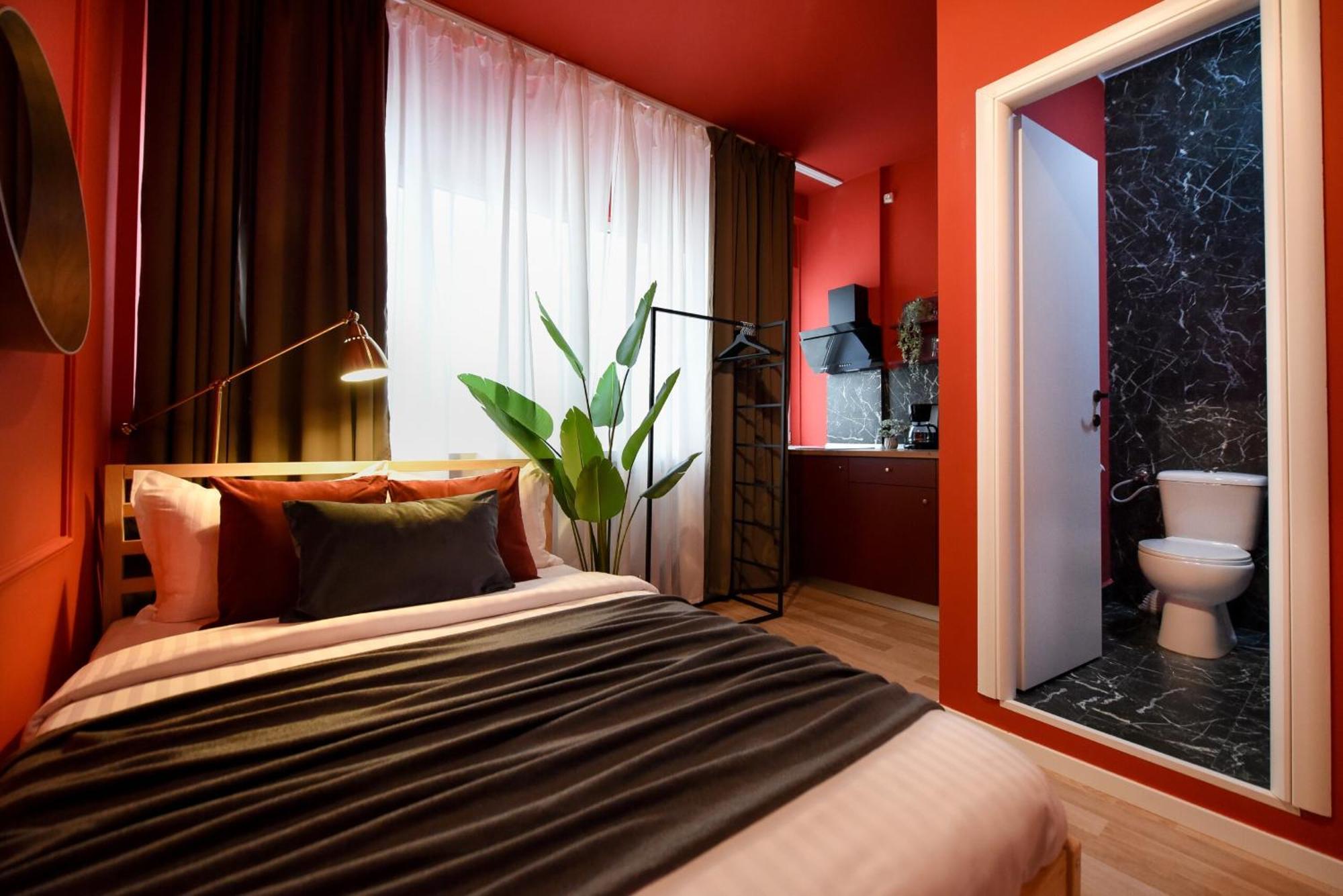 Elegant On Magheru Boulevard - The Art Of Living Simply * Bucharest
