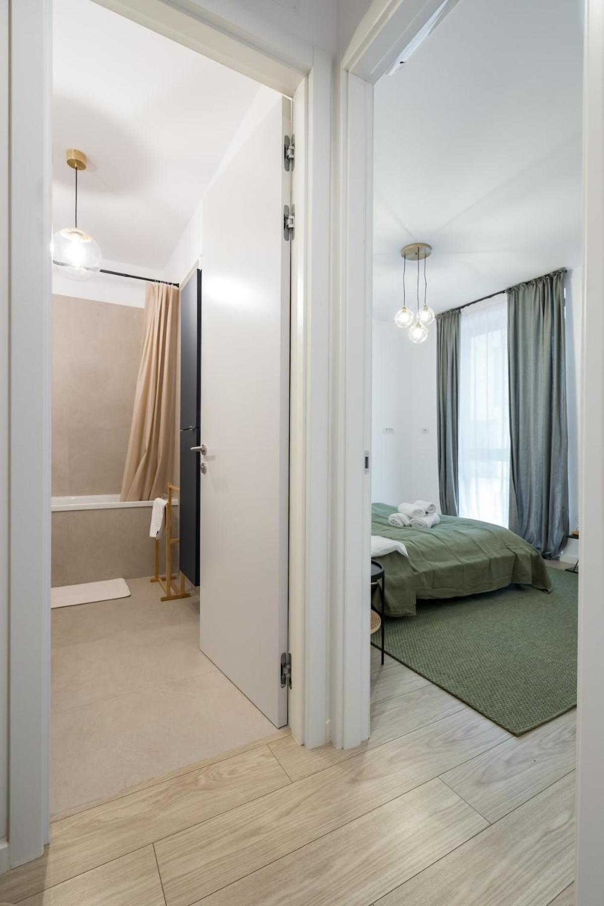 Elegance In Win Herastrau - King Bed Apartment Bucharest