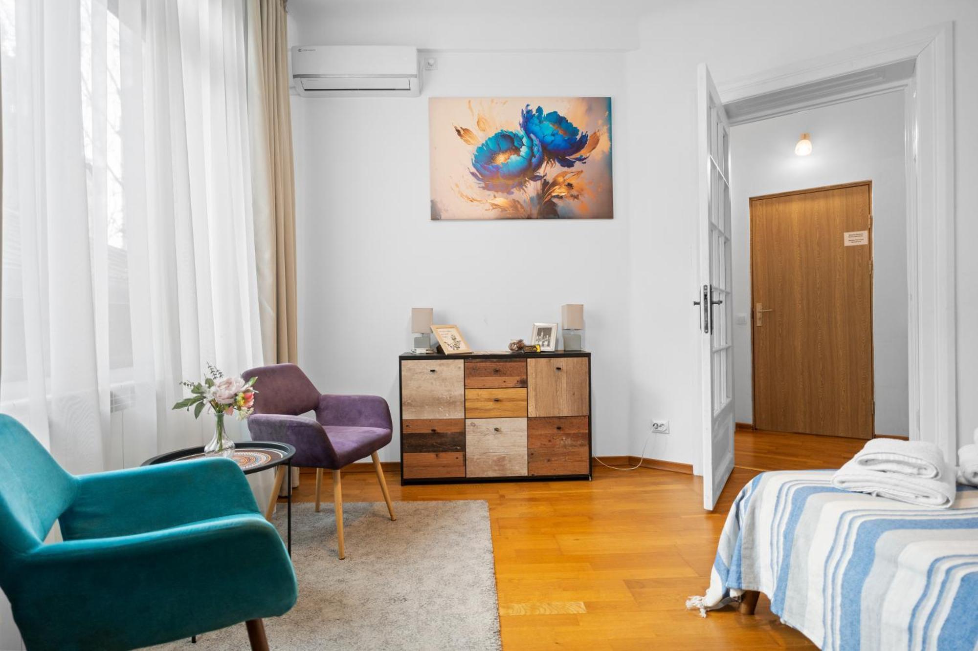 Apartment Golden Residences - & Penthouse In Old Town