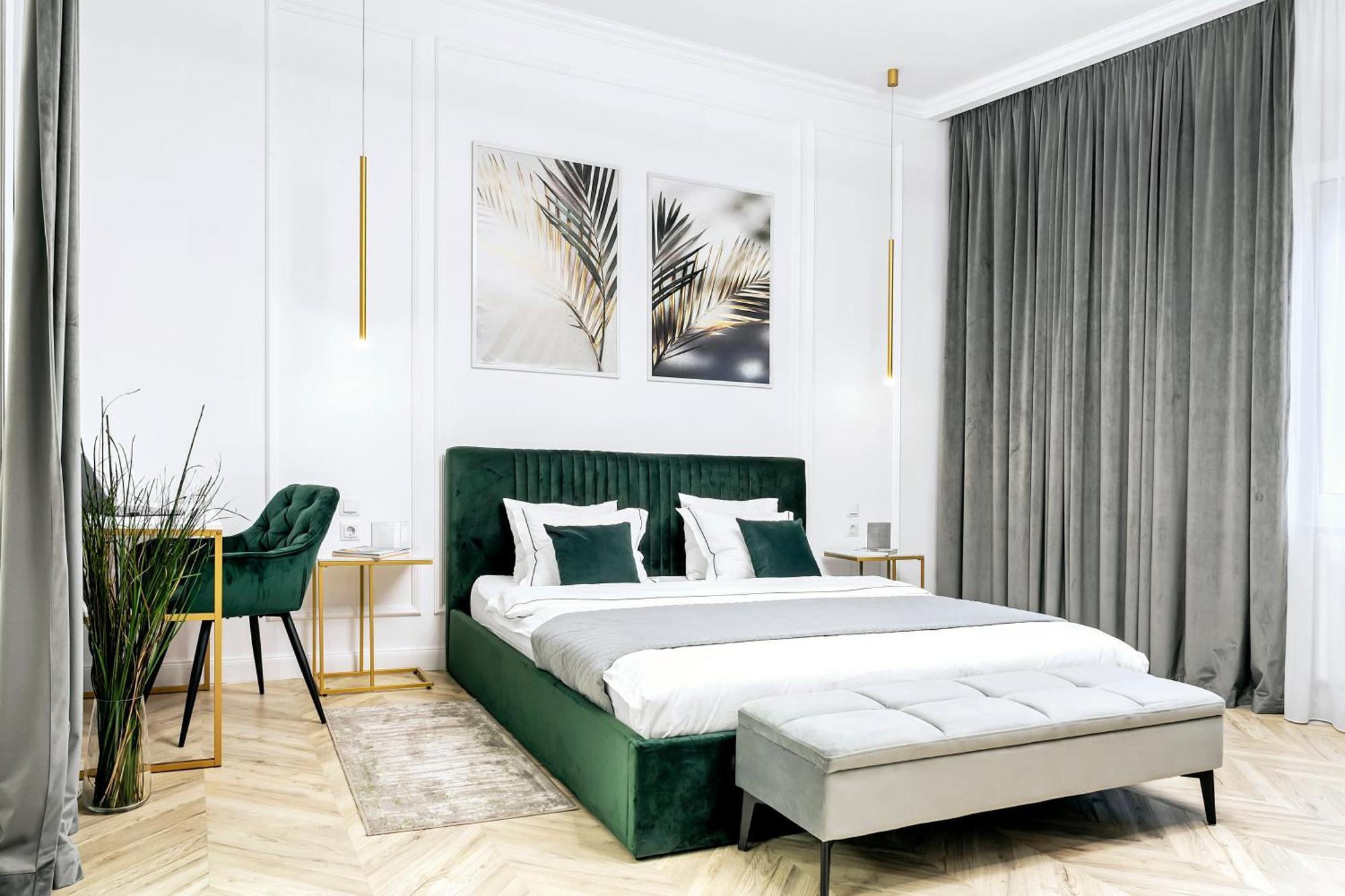 Garden High Ceilings Free Parking Pousada Bucareste