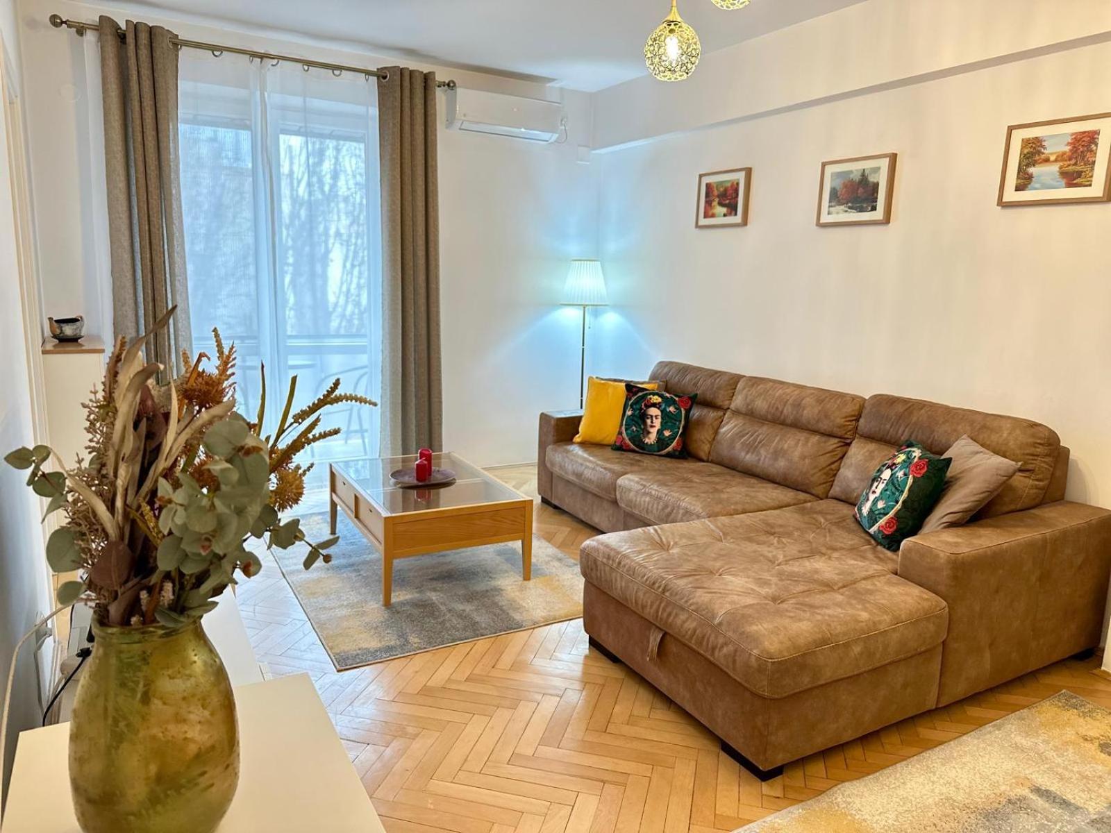 2rooms Universitate-old Town *