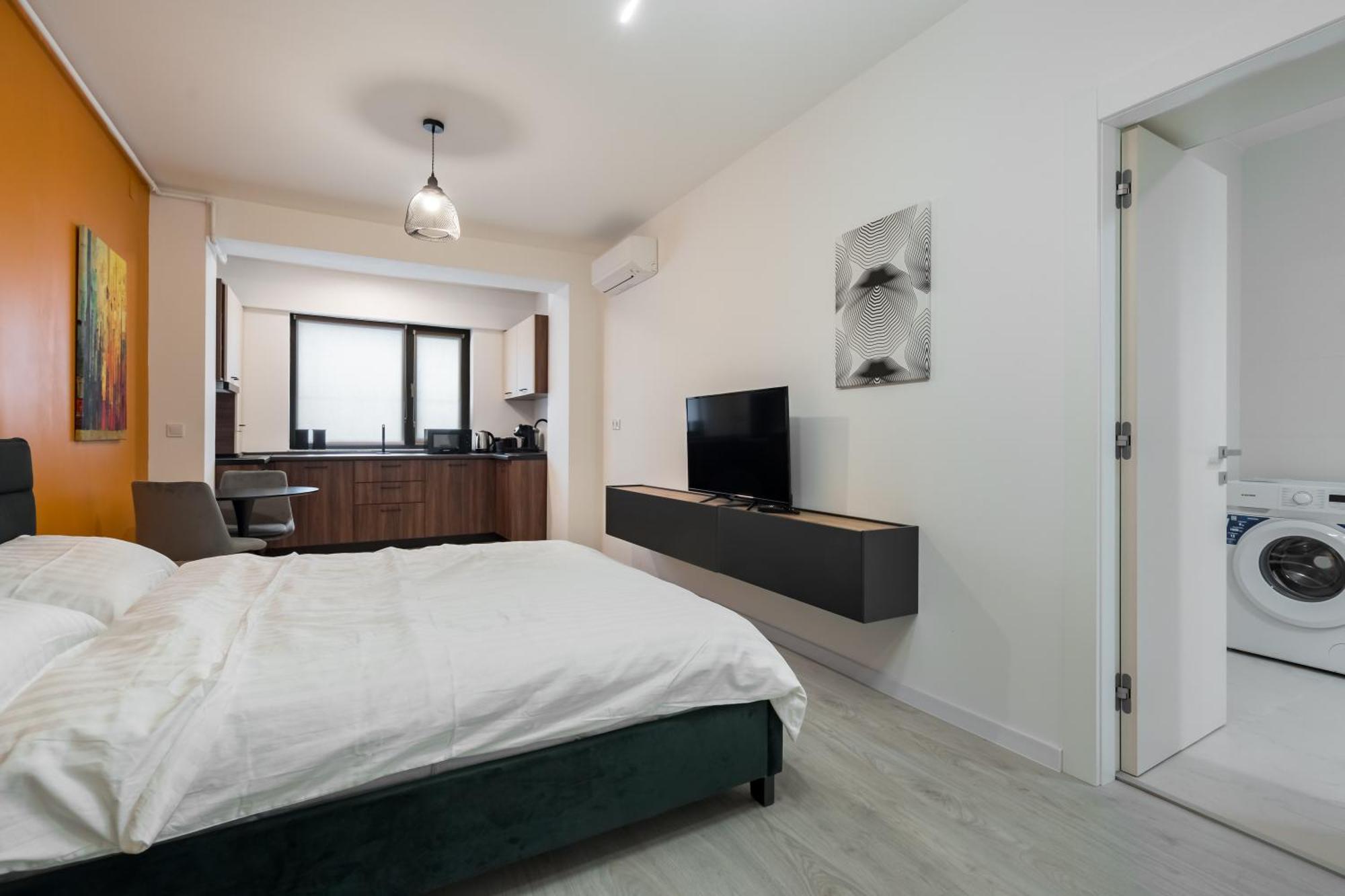 Apartment Ivory Concept 65b