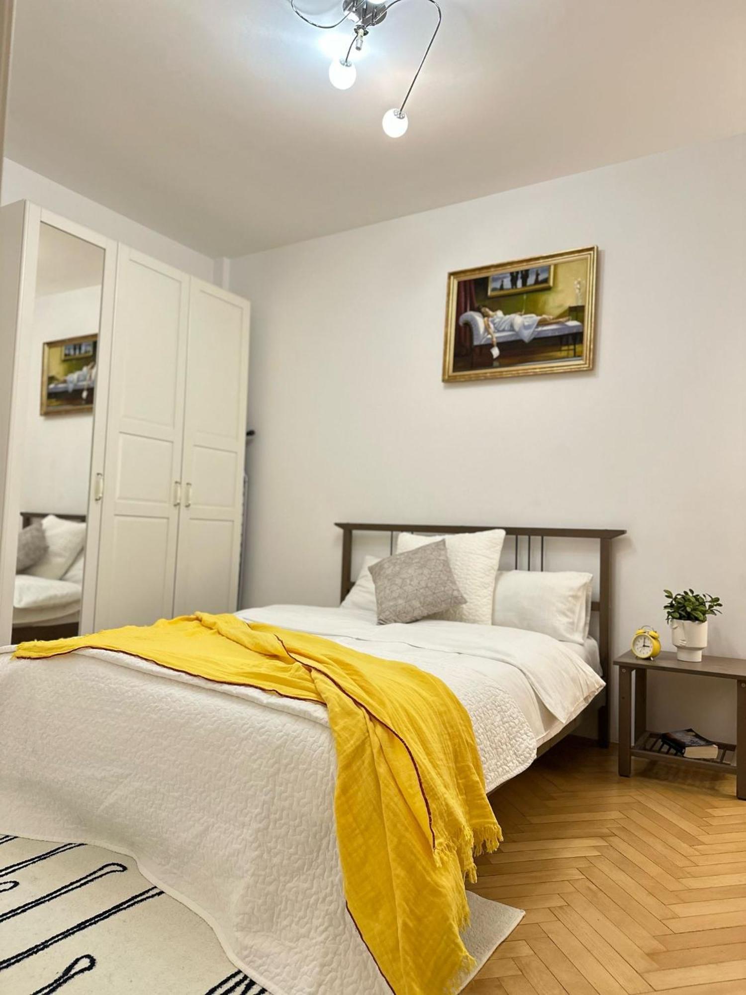 2rooms Universitate-old Town Apartment