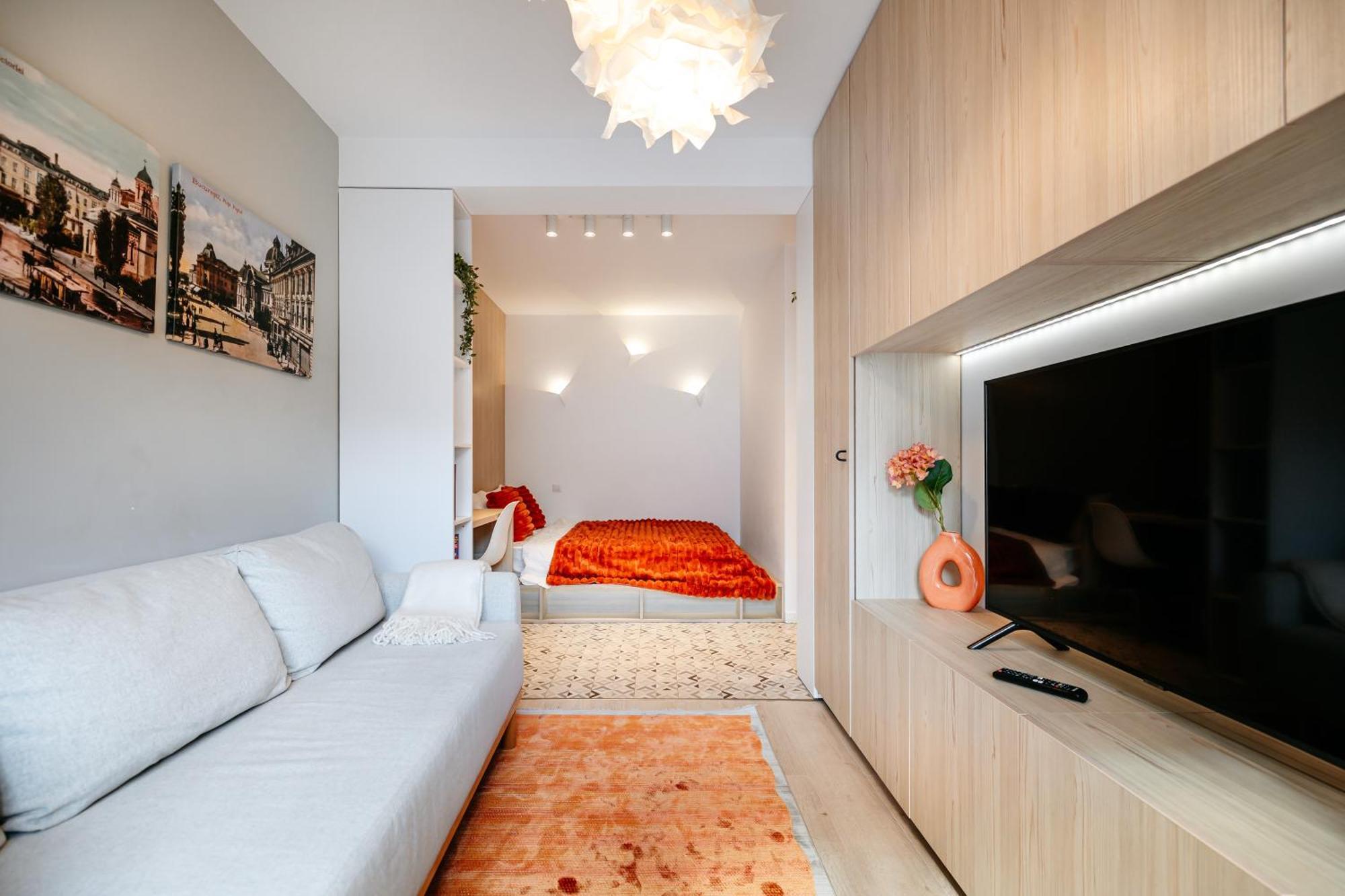 Apartment Piata Romana - Mendeleev 33