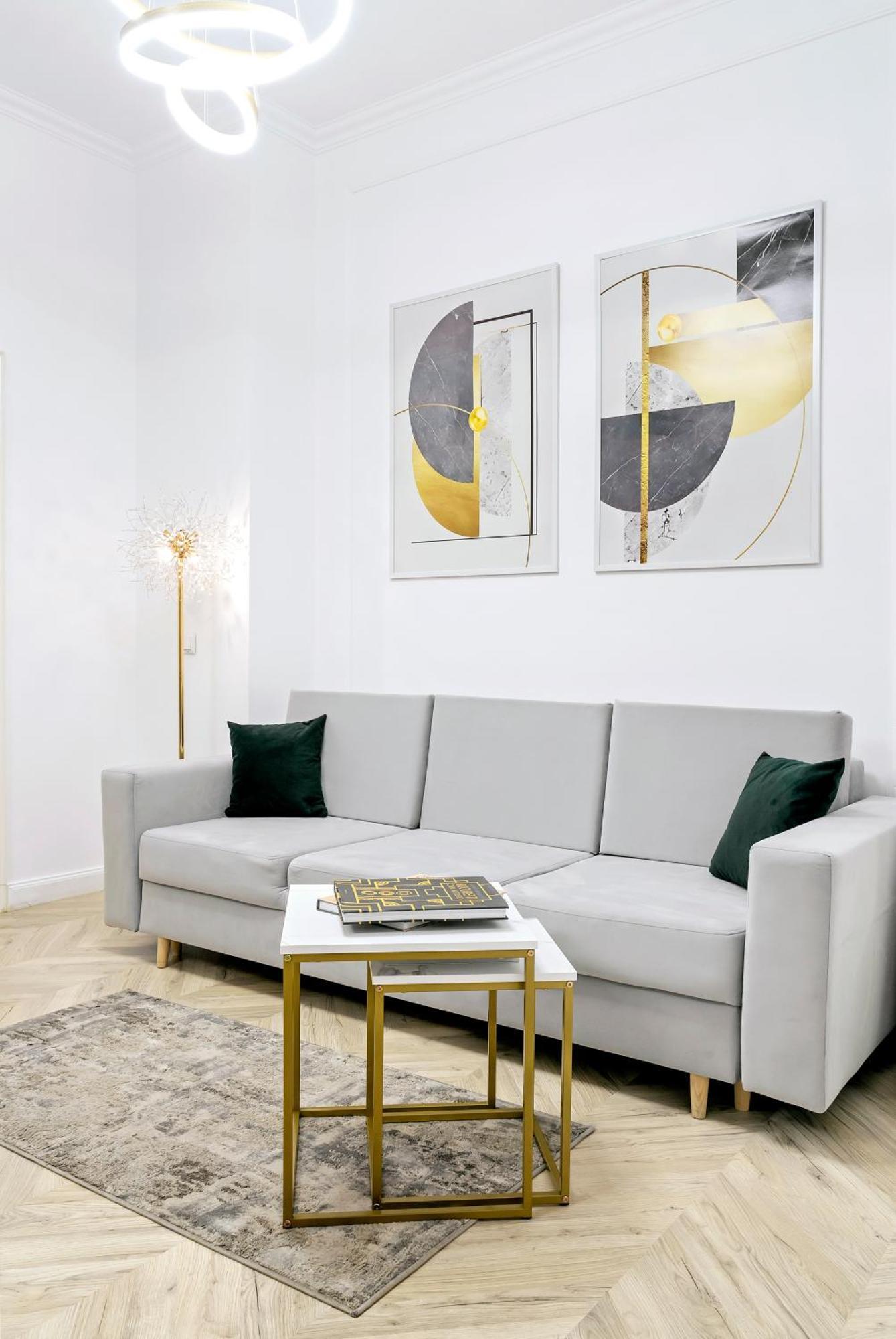 Apartment High Ceilings Garden - Parking *