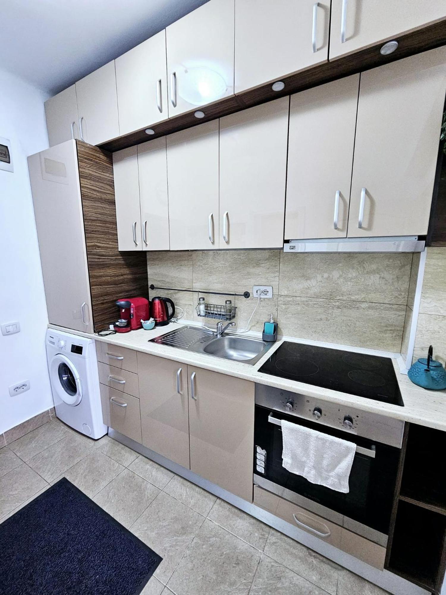 Apartament Lovely In Downtown