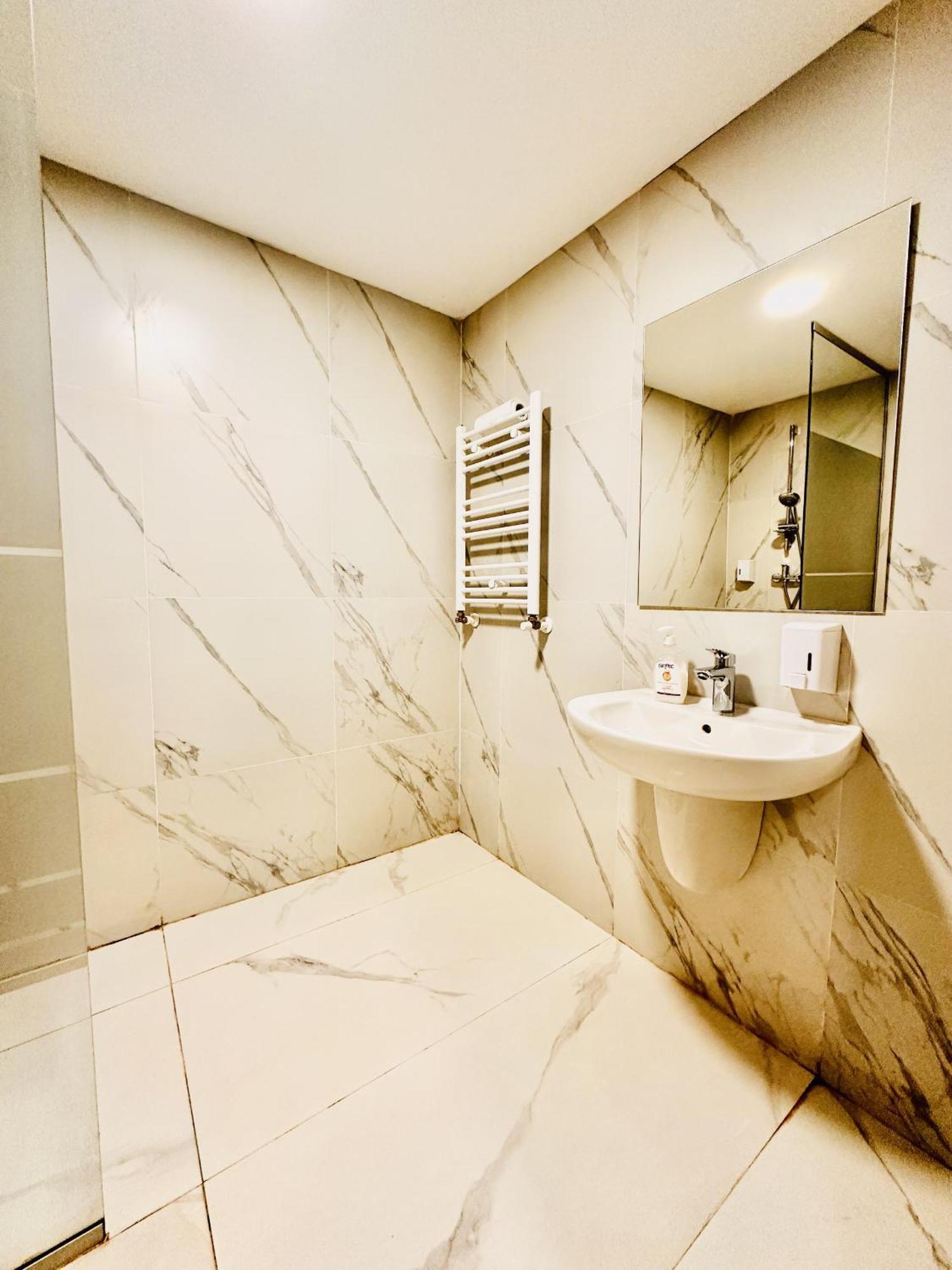 With Two Bed Apartment Bucharest