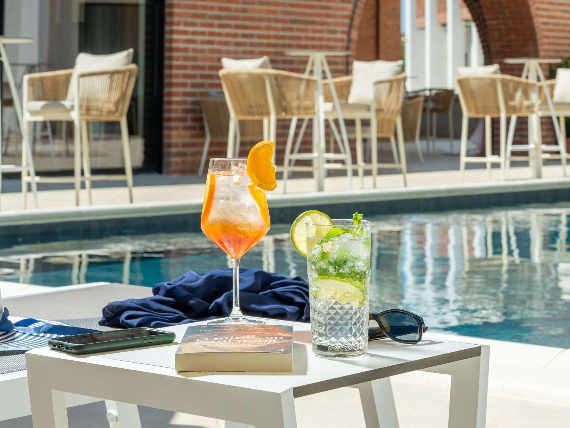 Mercure Conacul Cozieni Pasarea