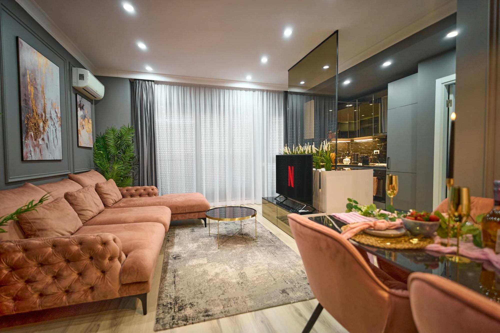 Cozy Glow Loft Apartment