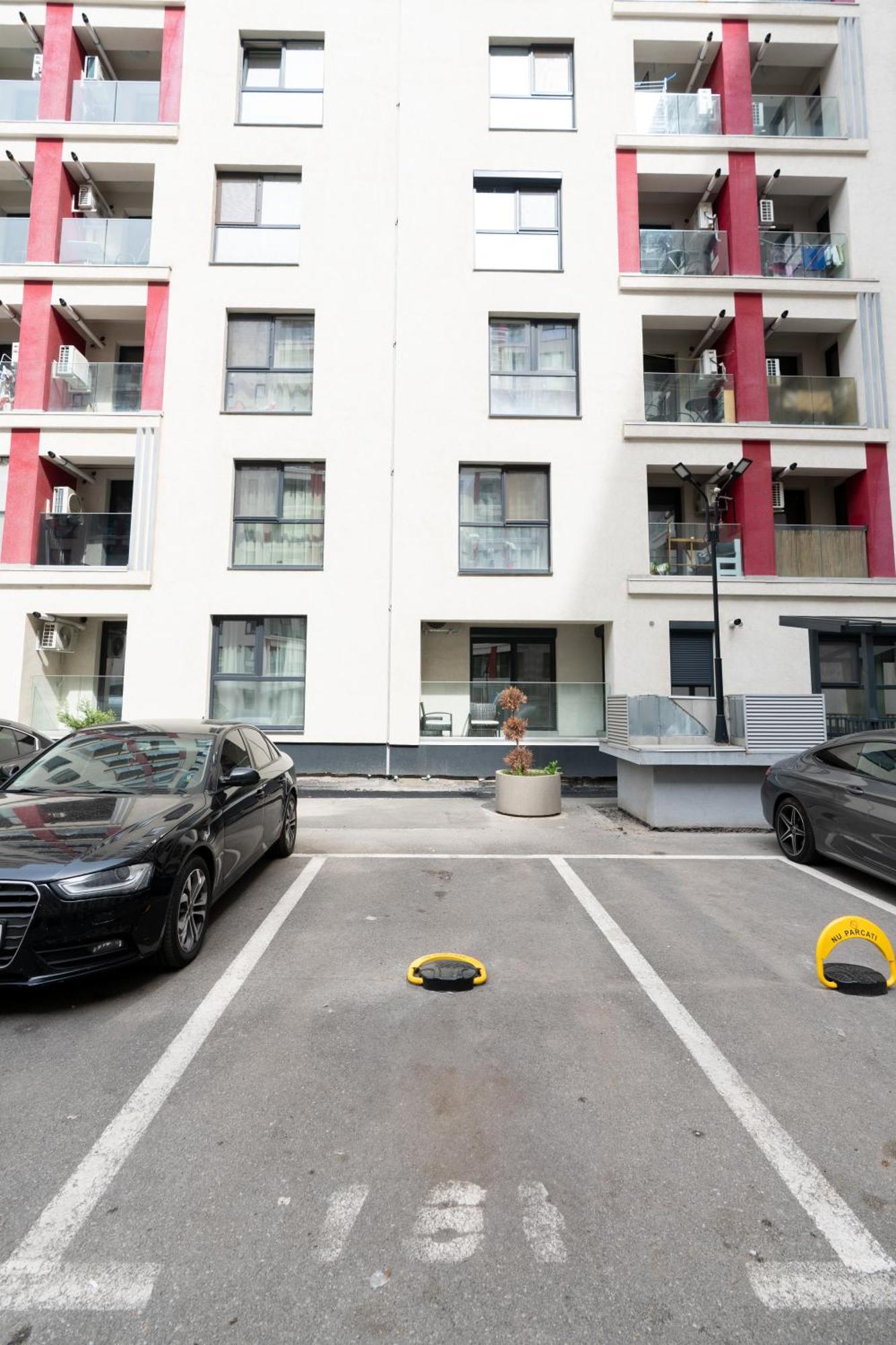 Soni Exclusive Plaza With Private Parking & Self Check-in * Bucharest