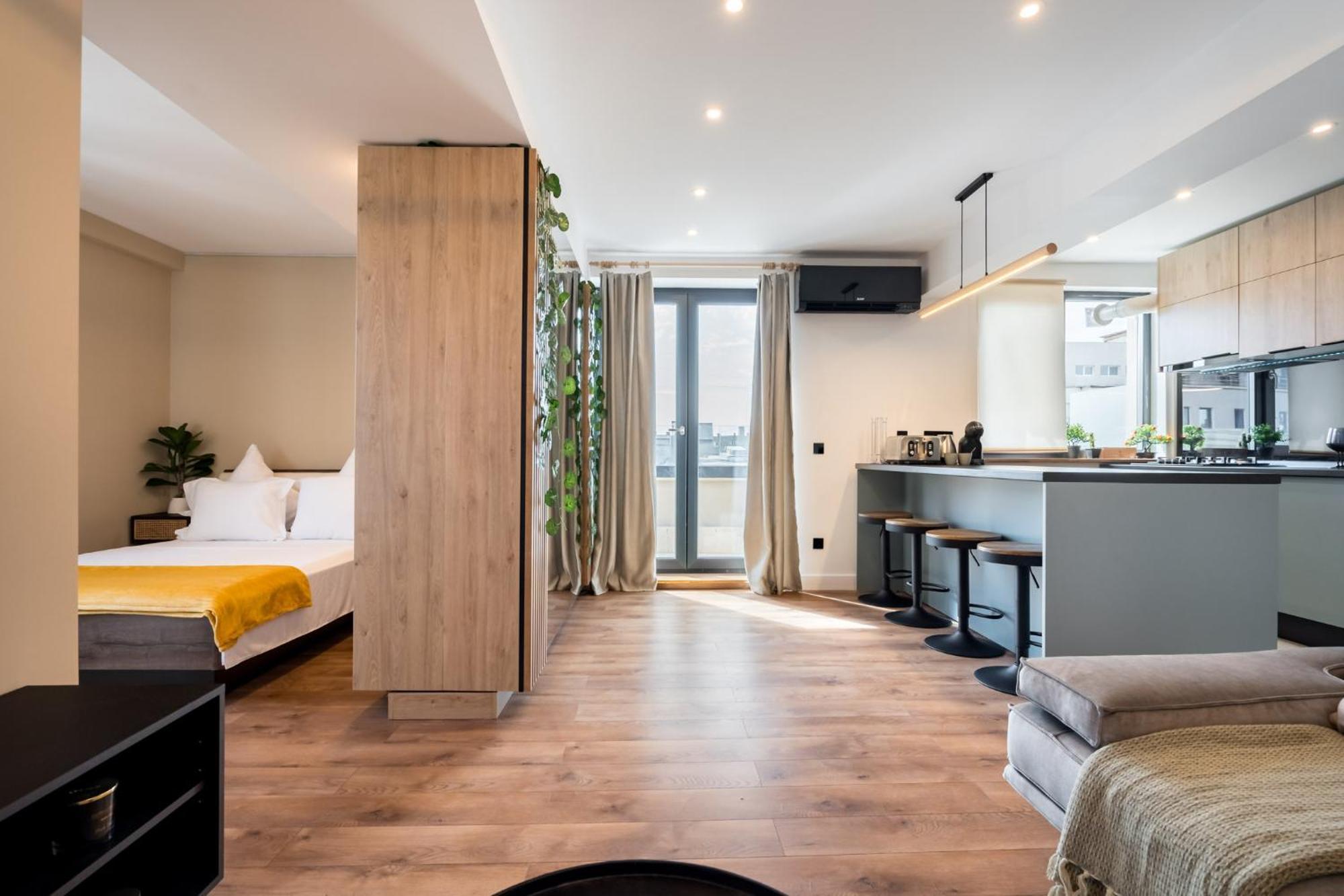Oasis Romana Square Apartment
