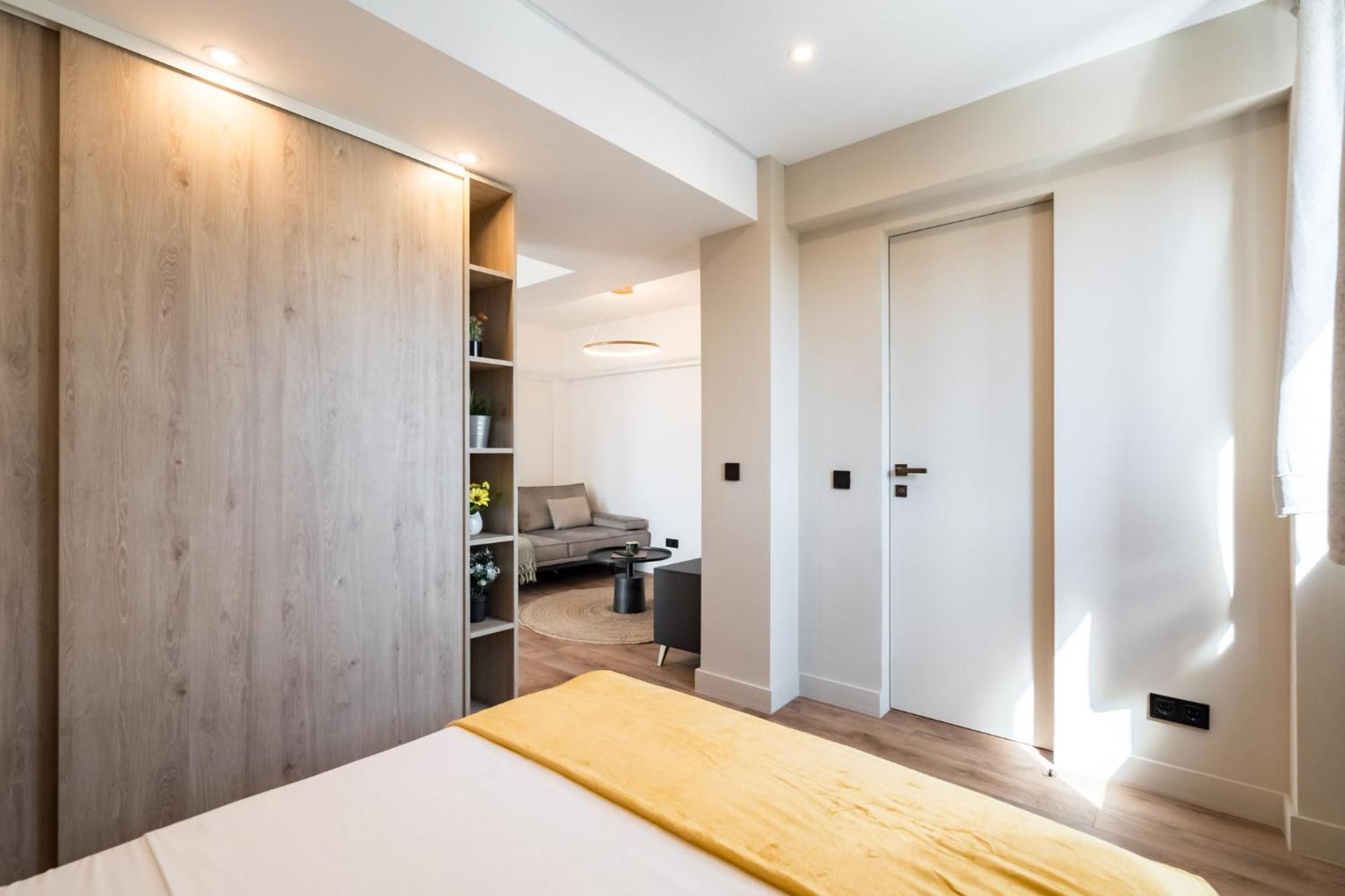 Apartment Oasis Romana Square