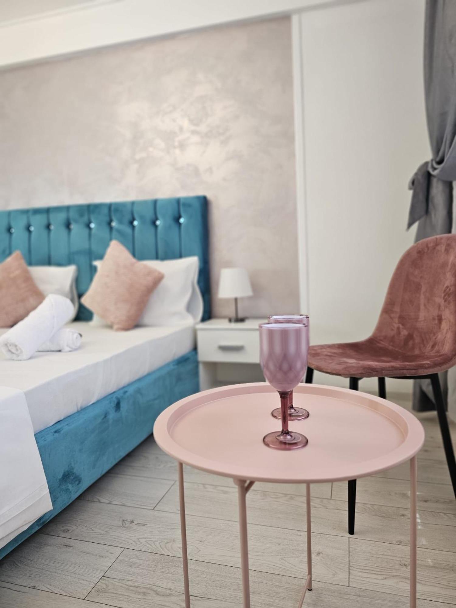 89 Boutique * Bucharest