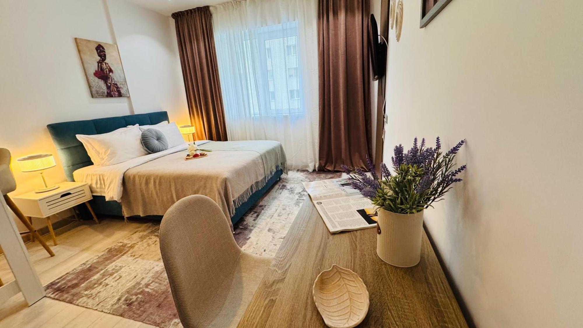 Apartment Deluxe - Perfect For Short Or Long Bucharest